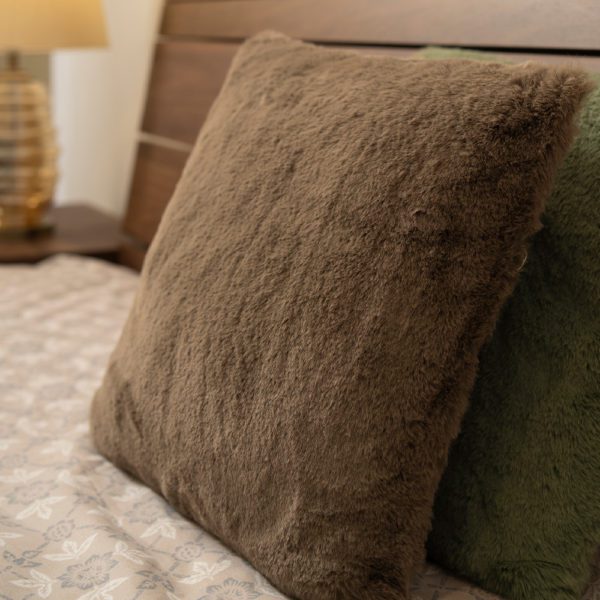Kim Fluffy Square Cushion . Brown . BBLSCH190801BR