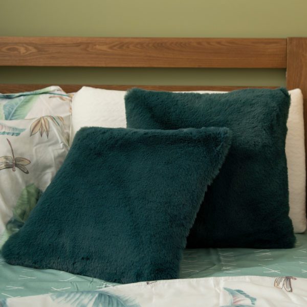 Kim Fluffy Square Cushion . Turquoise . BBLSCH190801TQ