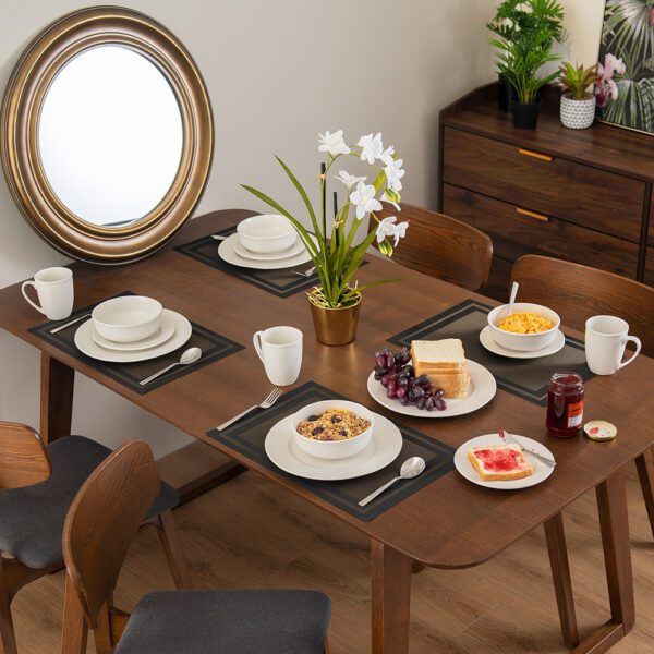 Service for 4 top dinnerware