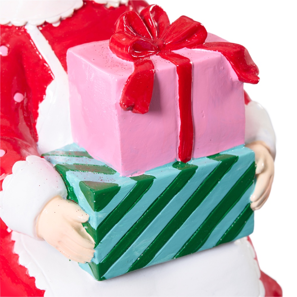 Mr & Mrs Santa Ledge Sitter (Set of 2) - Image 9