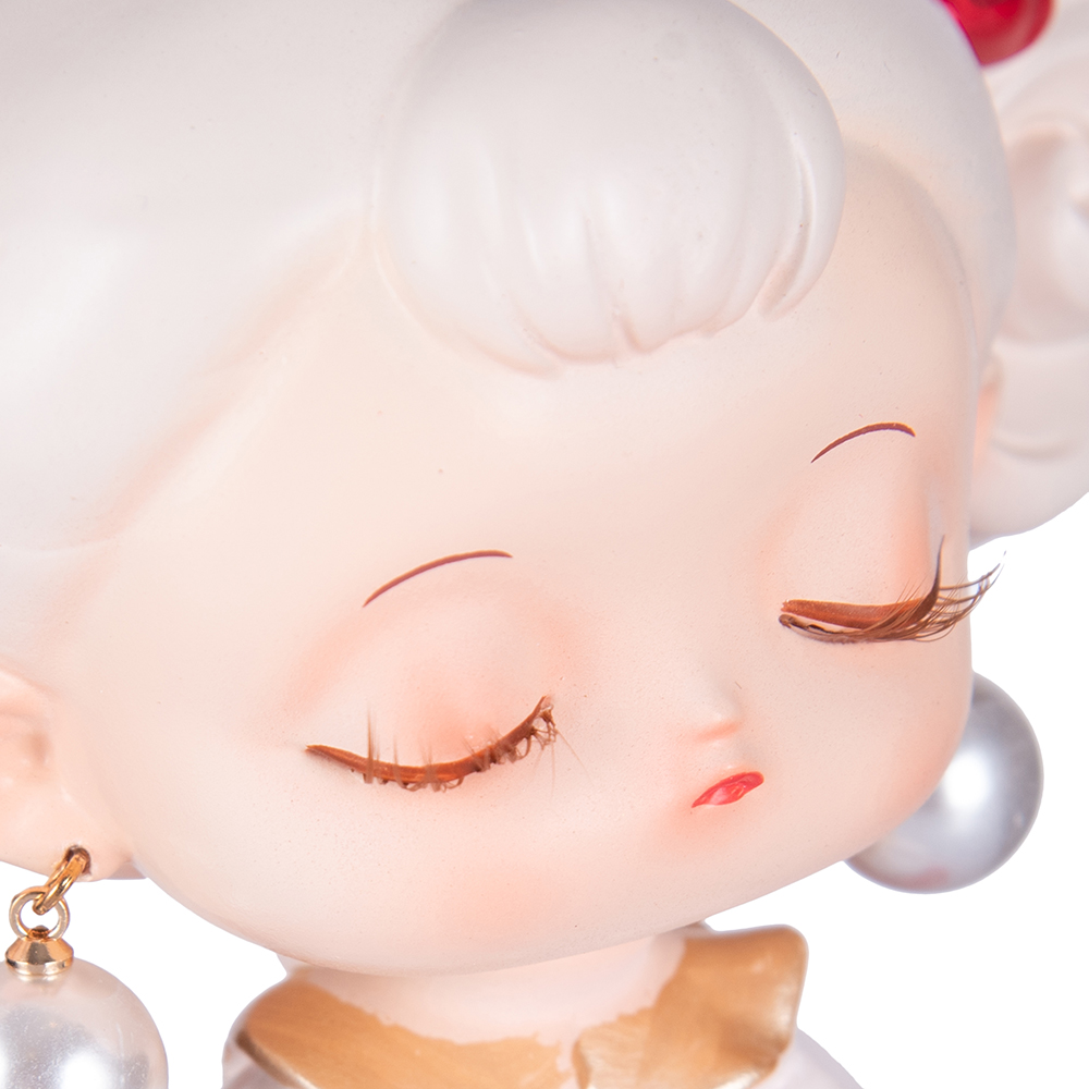 Resin Girl (H16cm) - Image 5