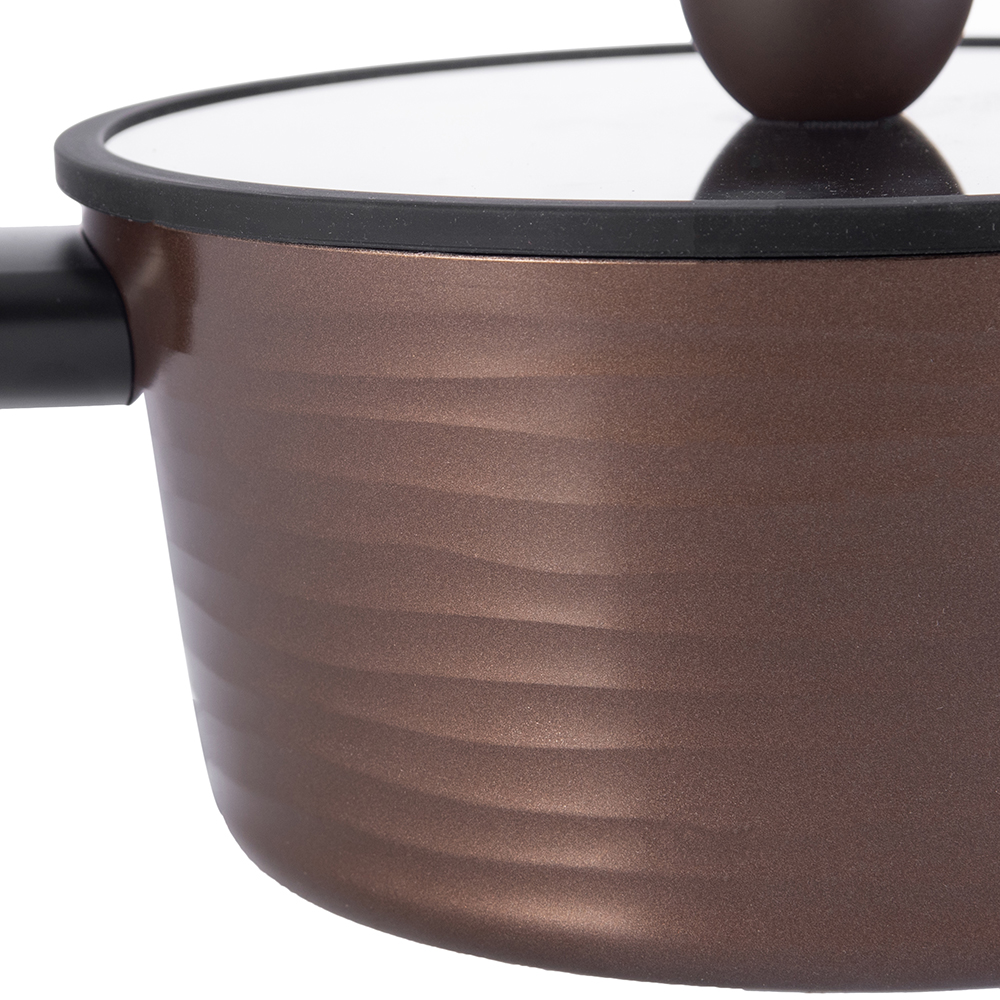 Saucepan with Lid (2.2L) - Image 9