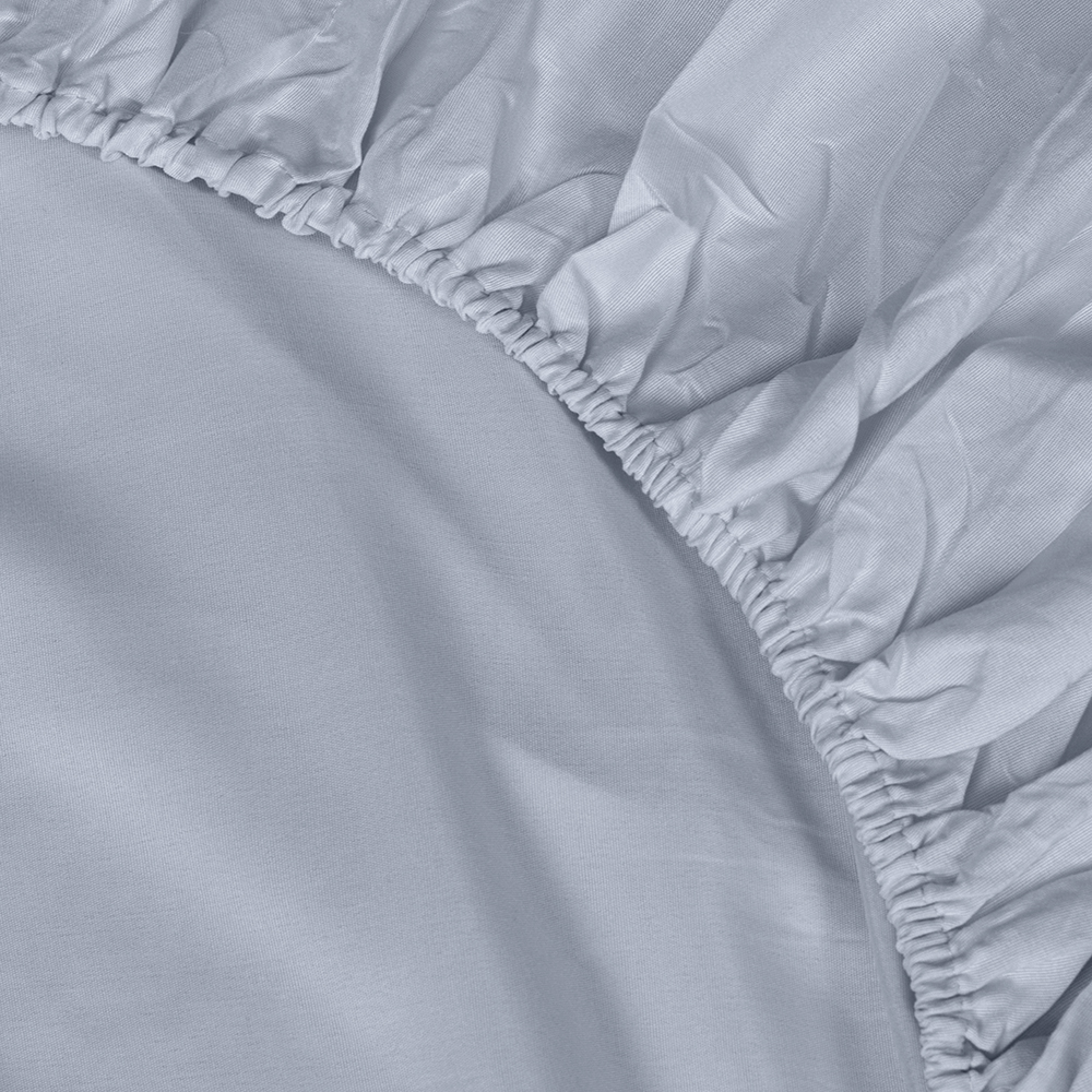 Queen Fitted Sheet & Comforter Set - Image 26