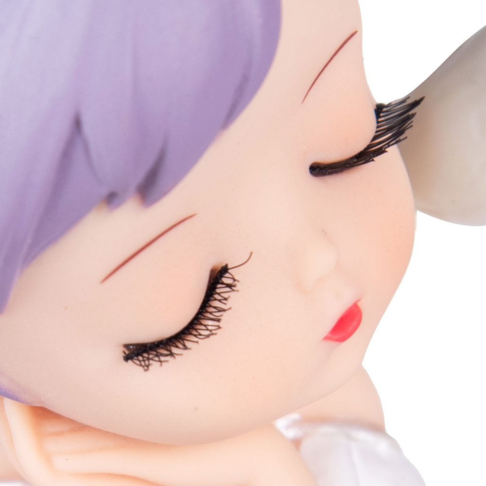 Girl Vinyl Decor (H8.5cm) - Image 5