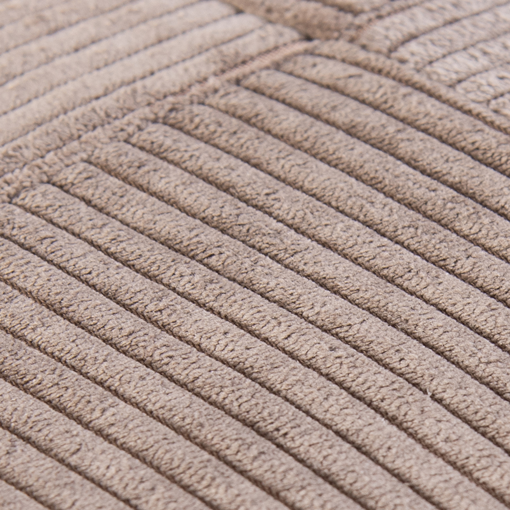 Cushion - Image 4